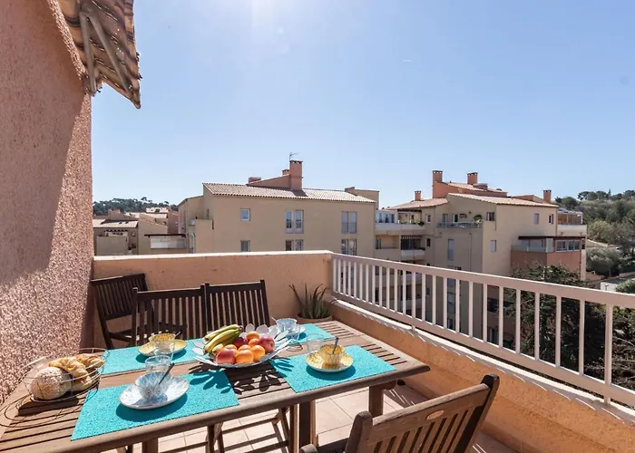 Apartment Les Roches Bleues-1 By Interhome Le Pradet