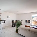 Les Roches Bleues-1 By Interhome דירה *