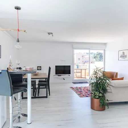 Les Roches Bleues-1 By Interhome * לה פרדה