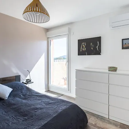 Les Roches Bleues-1 By Interhome Le Pradet
